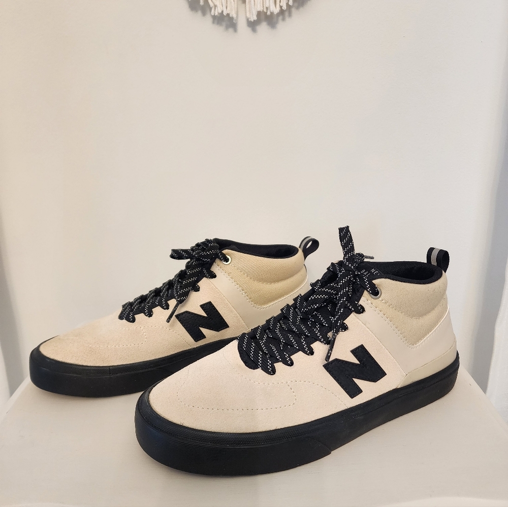 New Balance Sneakers